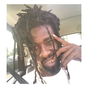 Meet your Posher, Akelis